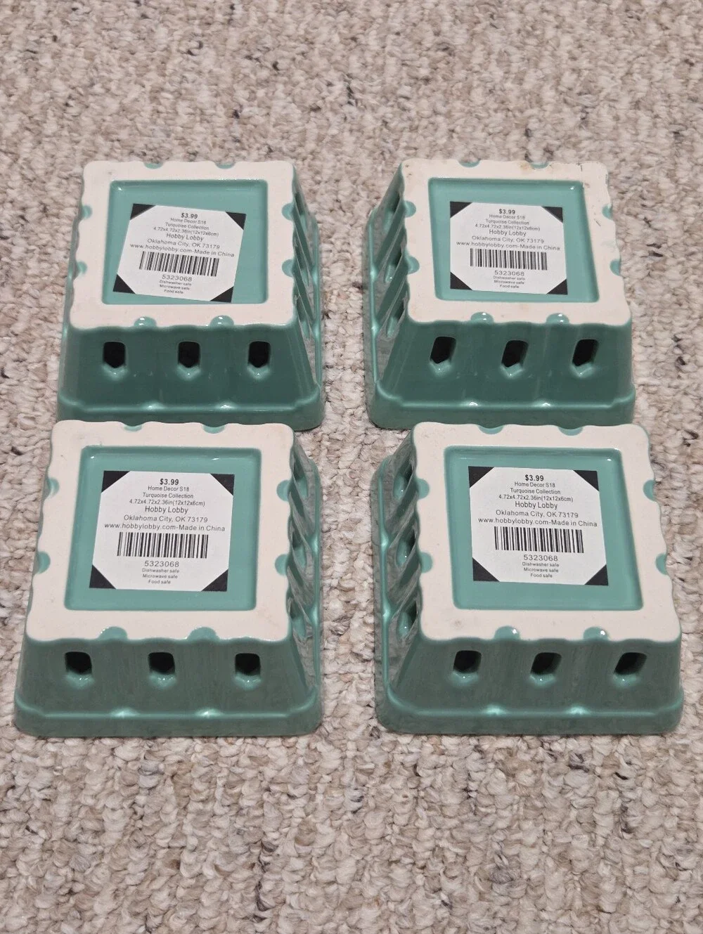 Set of 4 Ceramic Berry Baskets in Seafoam Green
